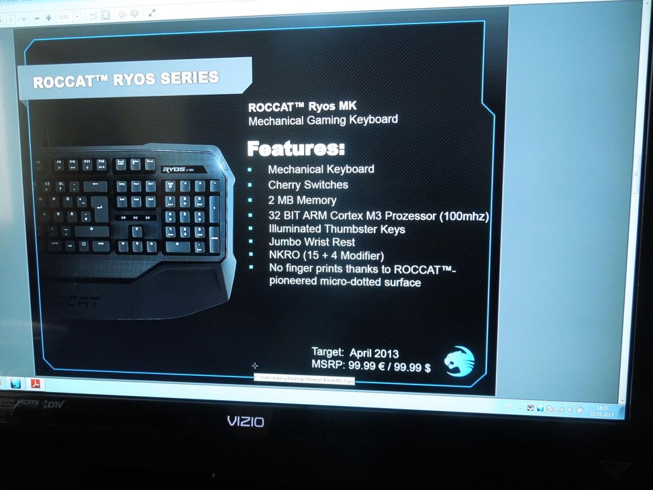 [11/01/2013] Roccat feiert auf der Cebit fünf Jahre Kone und präsentiert erstmalig das mechanische Ryos-Keyboard in Deutschland. (16)