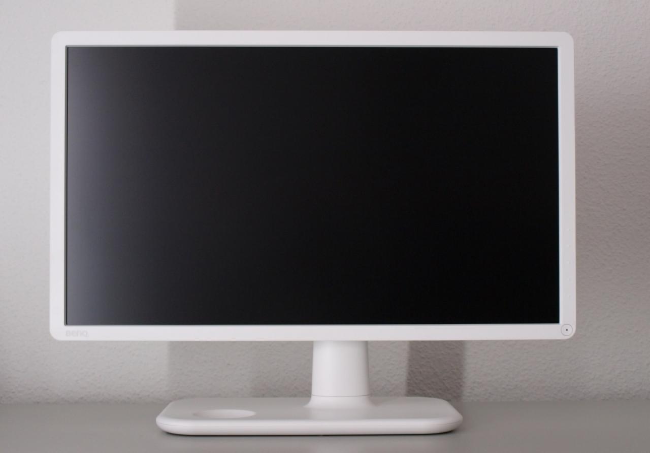 [01/02/2013] PRAD testet den BenQ VW2430H