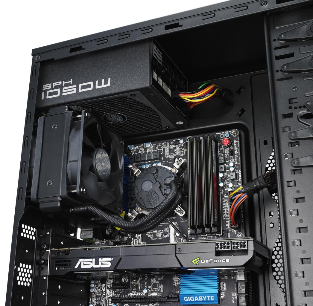 [14/02/2013] Cooler Master Force 500 - Budget-Gehäuse für rund 40 Euro (5)