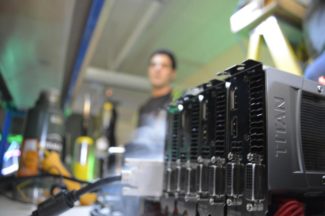 [22/02/2013] Geforce Titan 4-Way-SLI: Rekord-Werte durch LN2-Übertaktung (4)