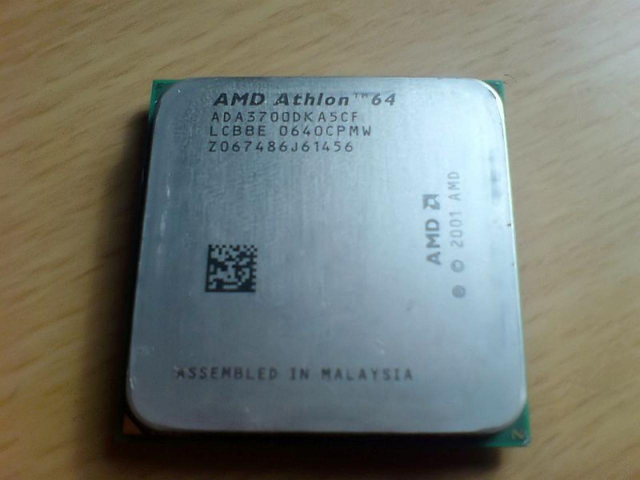 [22/02/2013] Update vom 23.02. mit neuen geköpften CPUs und spannenden Details (9)