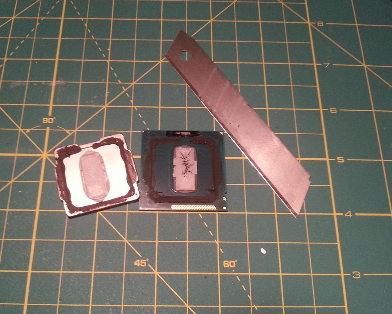 [22/02/2013] Update vom 23.02. mit neuen geköpften CPUs und spannenden Details (4)