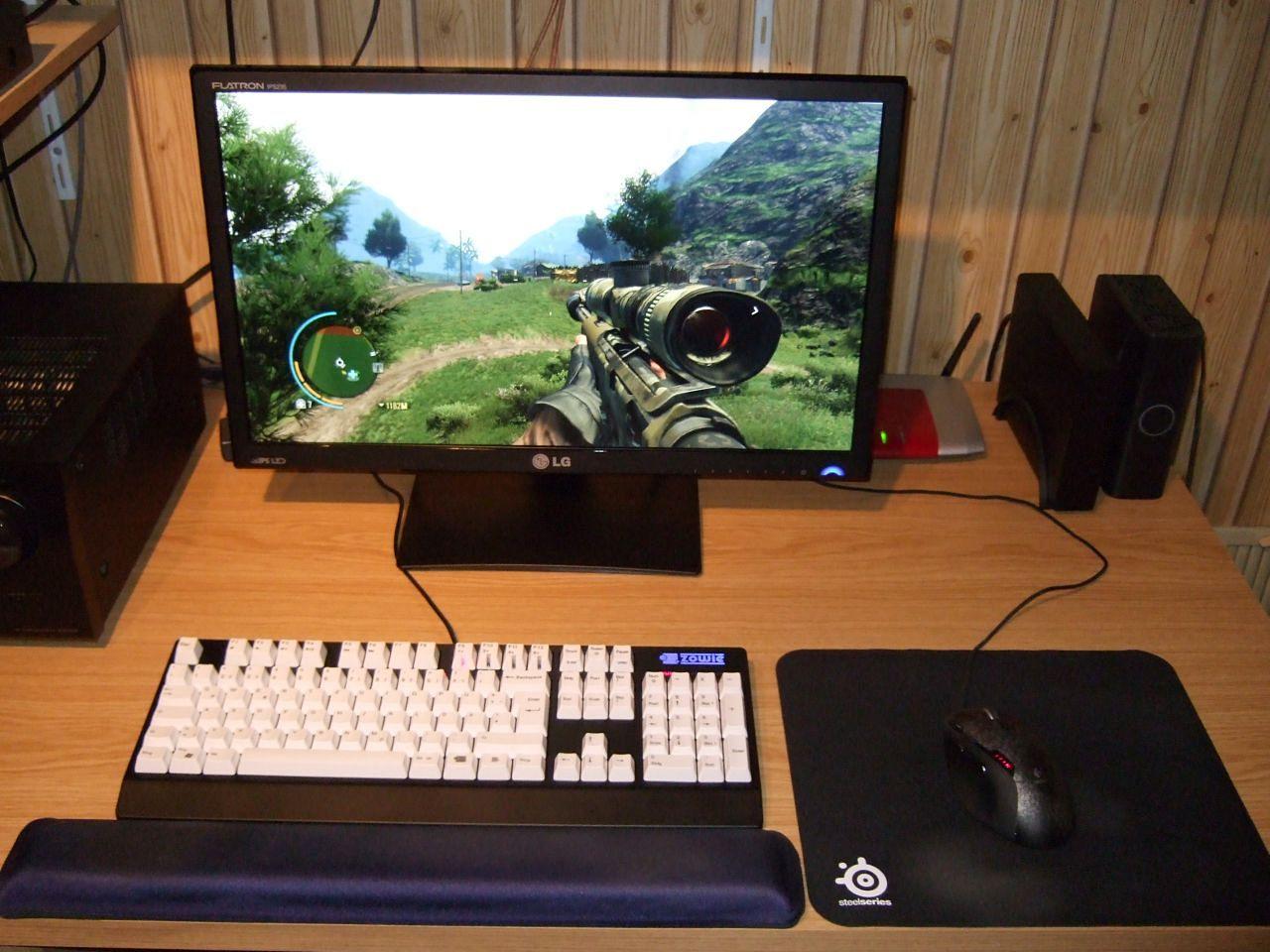 [22/02/2013] Update vom 24.02. mit Maus im schwarz-grünen Used-Look und 20 Jahre alter Apple-Tastatur (22)