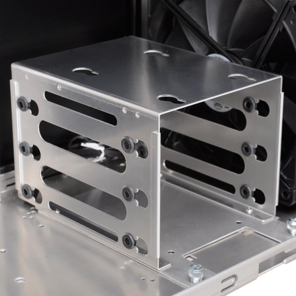 [21/02/2013] Lian Li PC-9N: Eleganter Midi-Tower für circa 100 Euro (5)