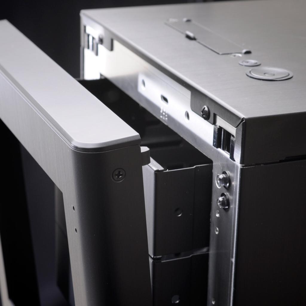 [21/02/2013] Lian Li PC-9N: Eleganter Midi-Tower für circa 100 Euro (7)