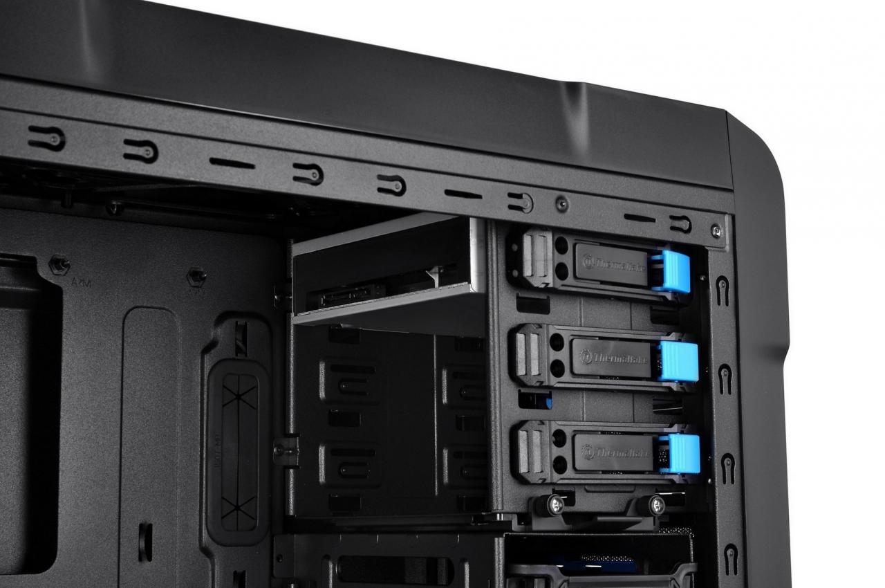 [08/02/2013] Thermaltake Chaser A31: Extravaganter Midi-Tower (2)
