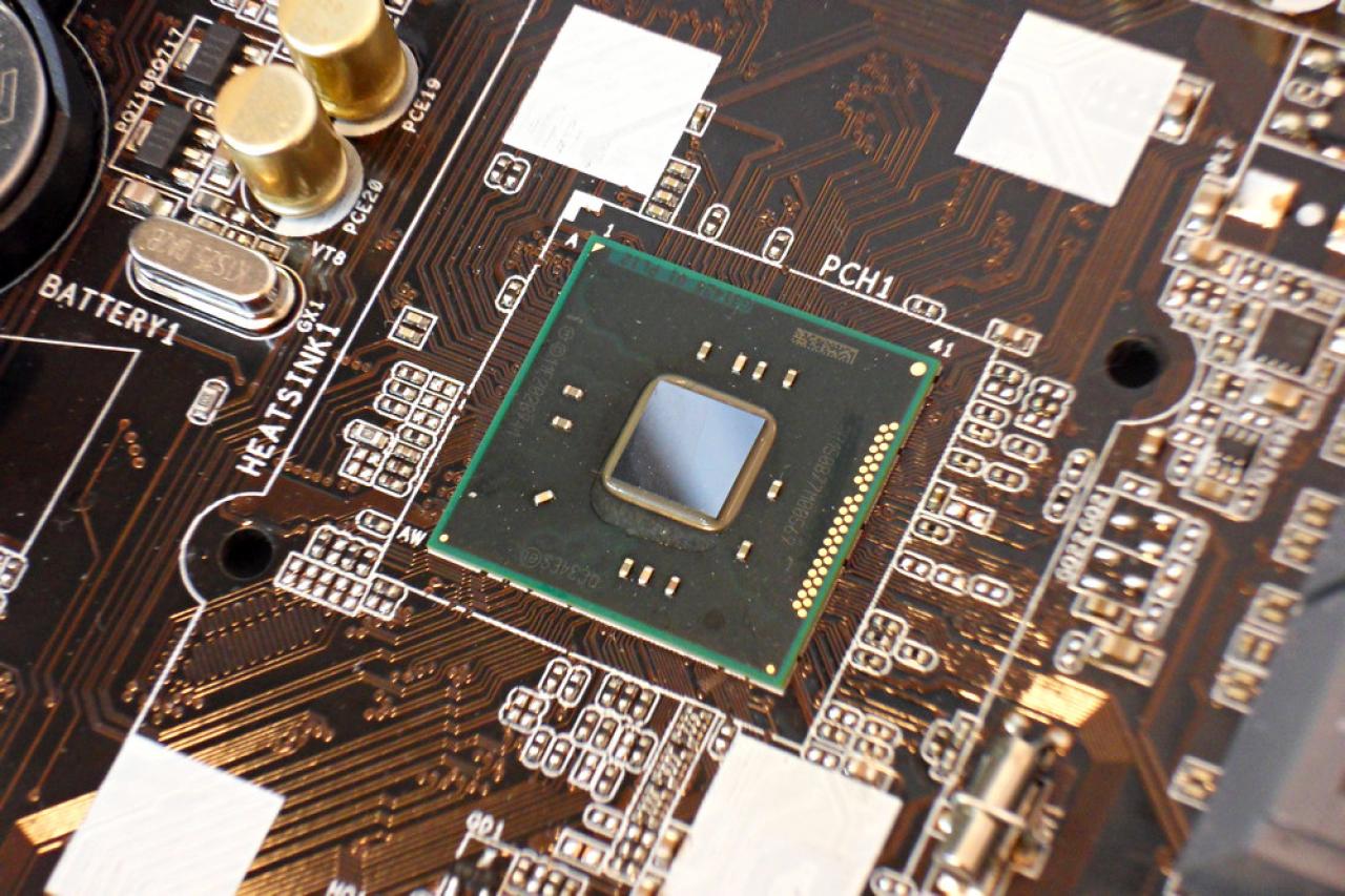 [04/03/2013] Asrock zeigt Haswell-Mainboards mit Z87 (4)