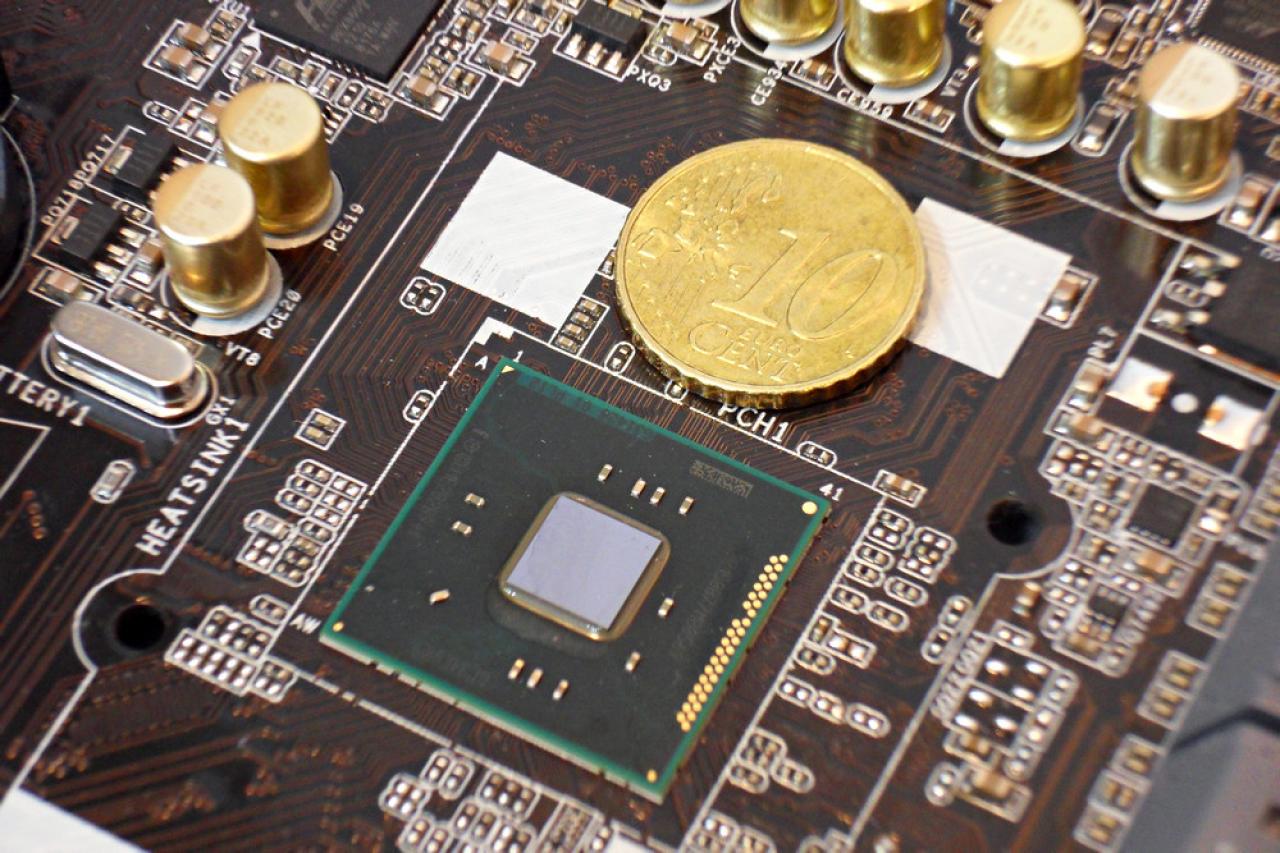 [04/03/2013] Asrock zeigt Haswell-Mainboards mit Z87 (5)