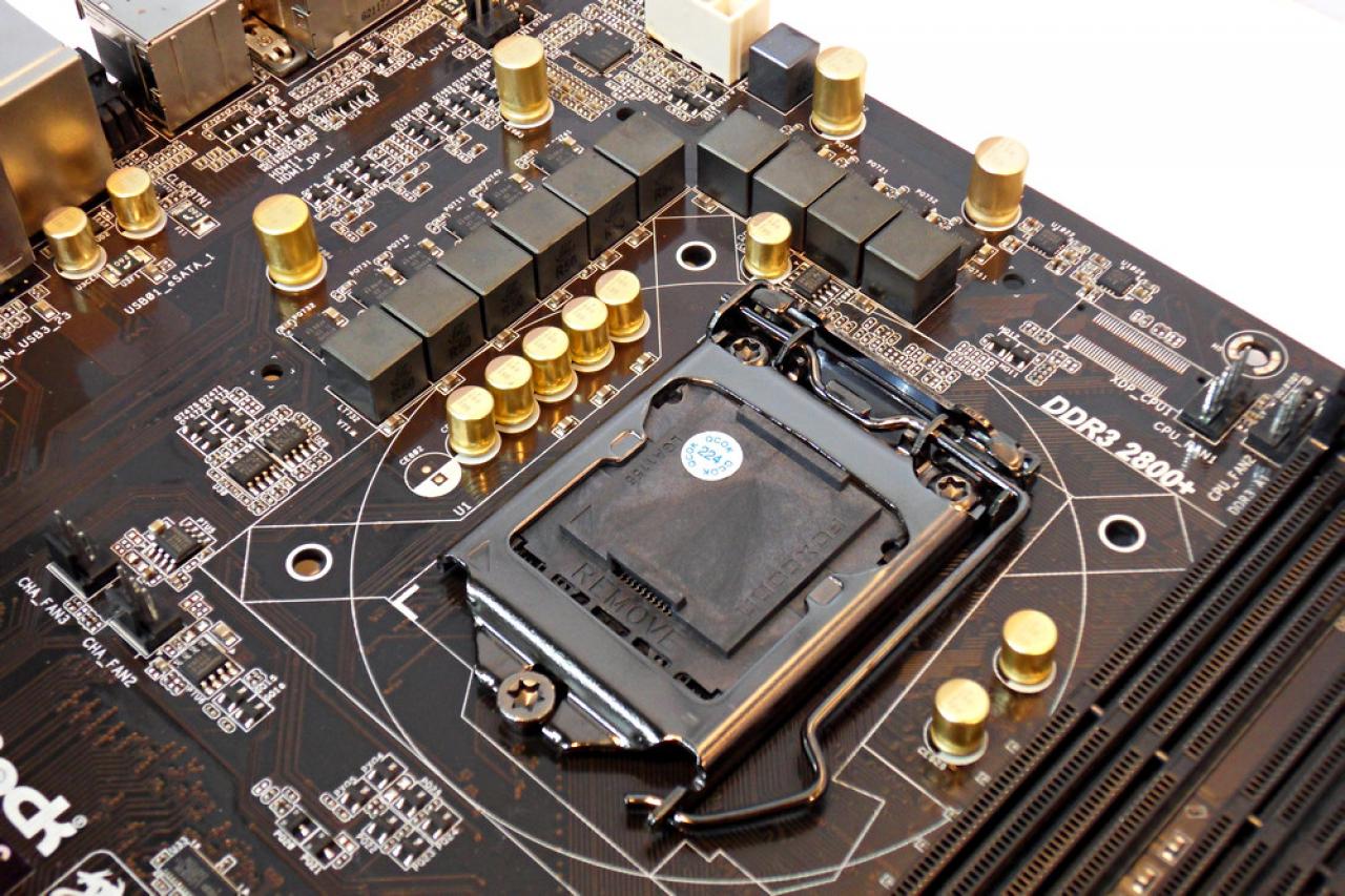 [04/03/2013] Asrock zeigt Haswell-Mainboards mit Z87 (6)