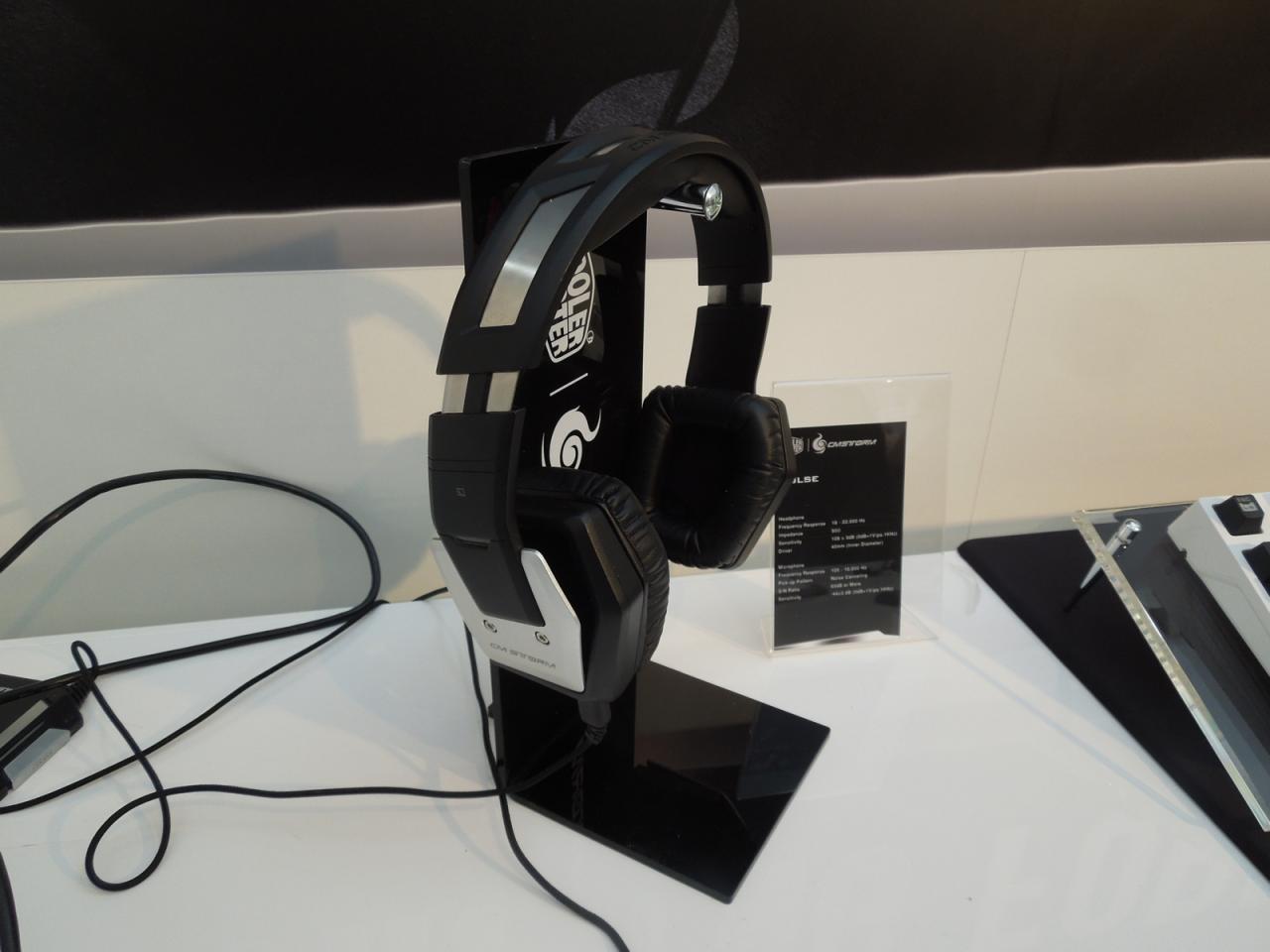 [06/03/2013] Cebit 2013: CM Storm präsentiert neue, mit Aluminium veredelte Eingabegeräte (6)
