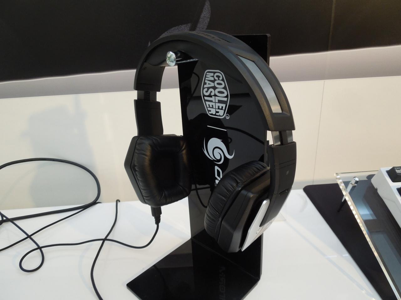 [06/03/2013] Cebit 2013: CM Storm präsentiert neue, mit Aluminium veredelte Eingabegeräte (8)