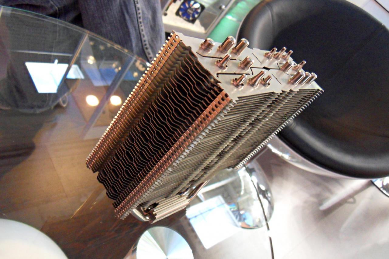 [05/03/2013] EKL zeigt Peter 2 für Grafikkarten und Himalaya 2 für CPUs (18)