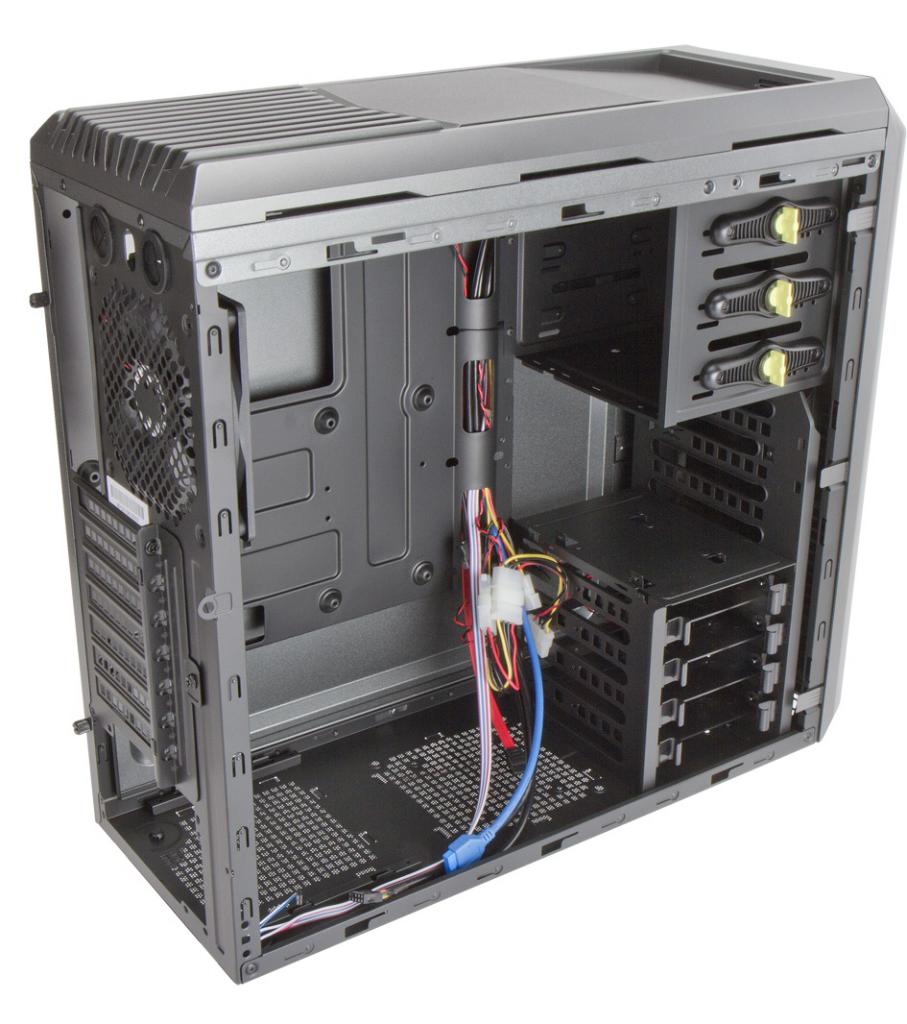 [04/03/2013] In Win stellt neues PC-Gehäuse G7 mit Lüftersteuerung vor - Platz für sieben Propeller (6)