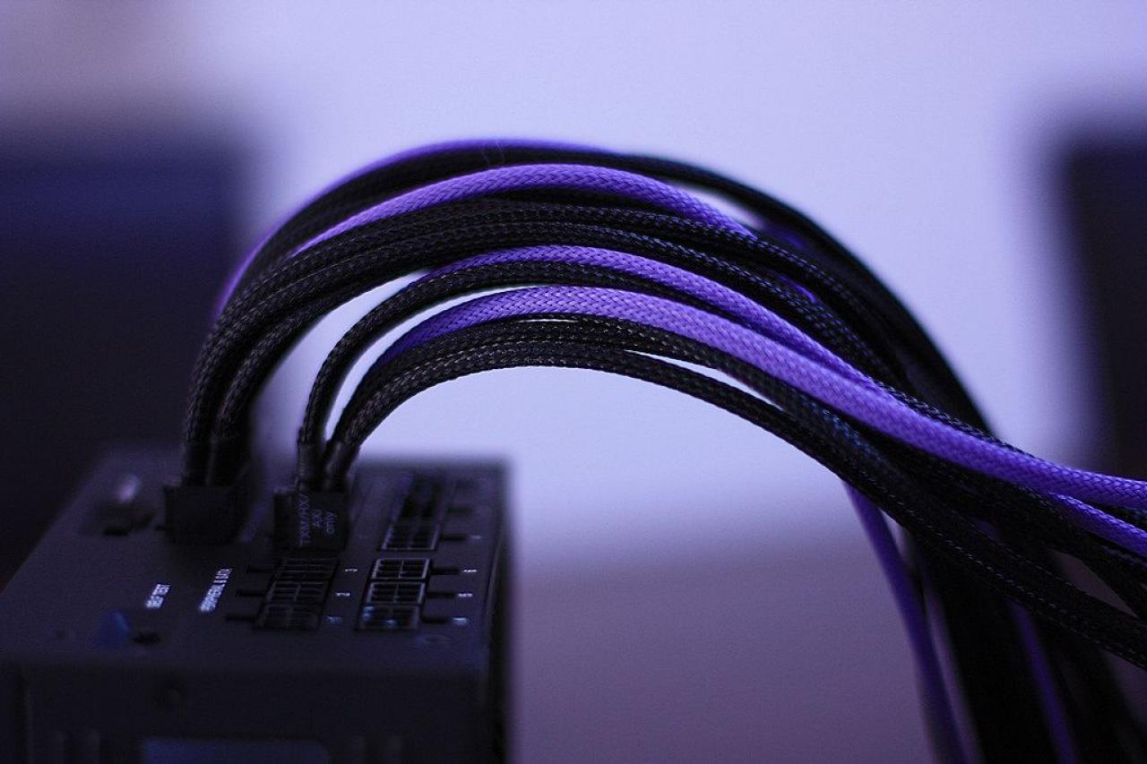 [13/03/2013] Edel-Casemod entsteht: Silverstone TJ11 trifft auf umfangreiche Wasserkühlung (22)