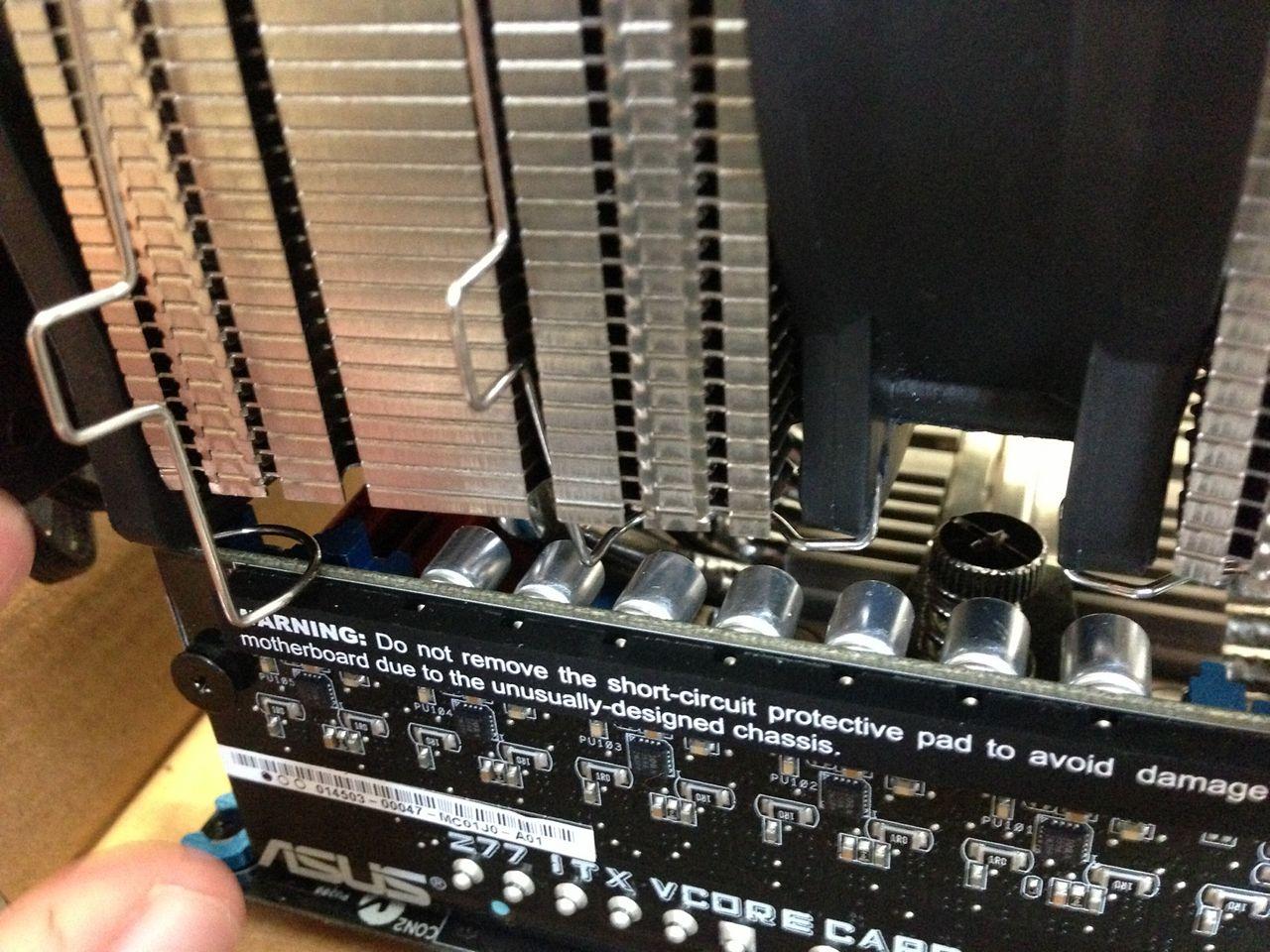 [14/03/2013] Geforce GTX Titan im Mini-ITX-PC: Spannender Baubericht eines Community-Mitglieds (10)