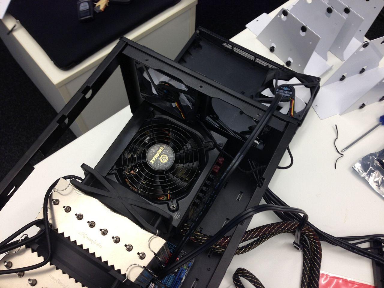[14/03/2013] Geforce GTX Titan im Mini-ITX-PC: Spannender Baubericht eines Community-Mitglieds (15)