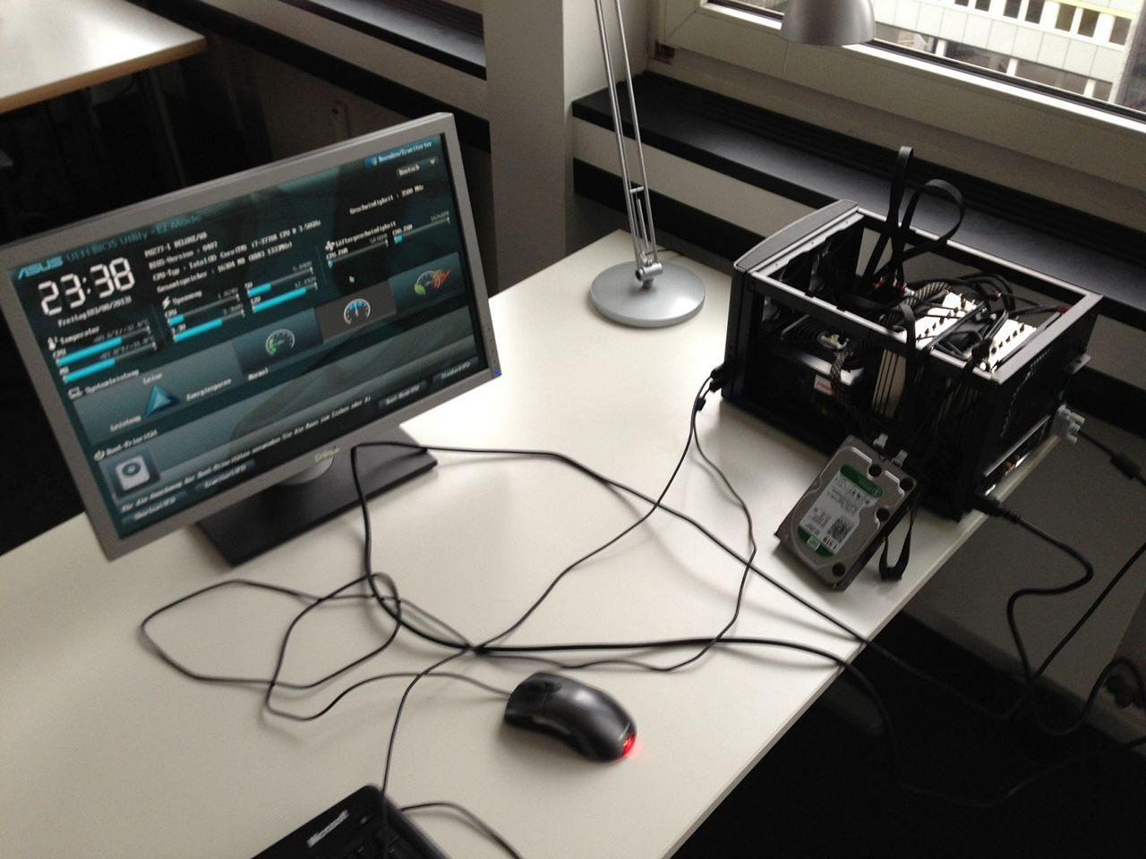 [14/03/2013] Geforce GTX Titan im Mini-ITX-PC: Spannender Baubericht eines Community-Mitglieds (21)