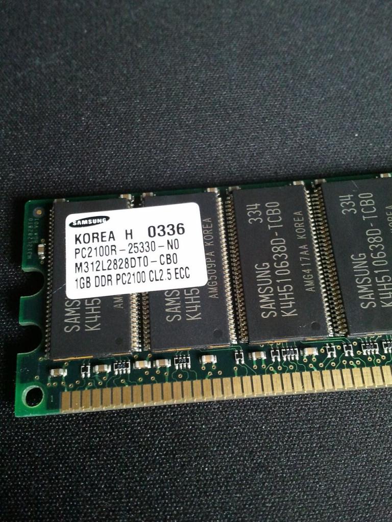 [06/03/2013] Update vom 6.3. mit schrägen Kühlkonstruktionen und Zwergen-PCB (25)