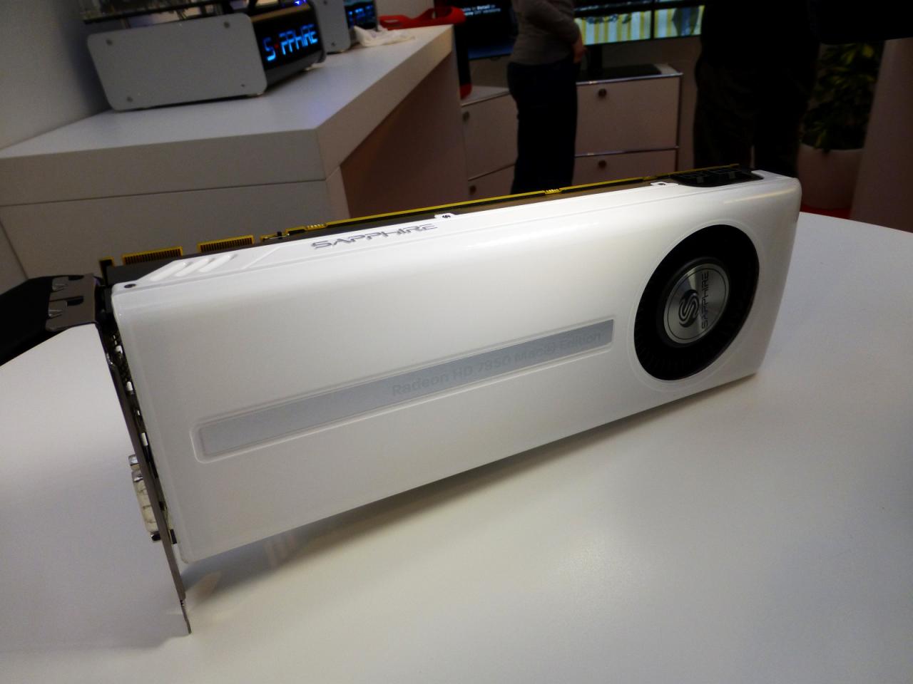 [04/03/2013] Sapphire Radeon HD 7950 Mac Edition: Erstmals auf der Cebit 2013 zu sehen (9)