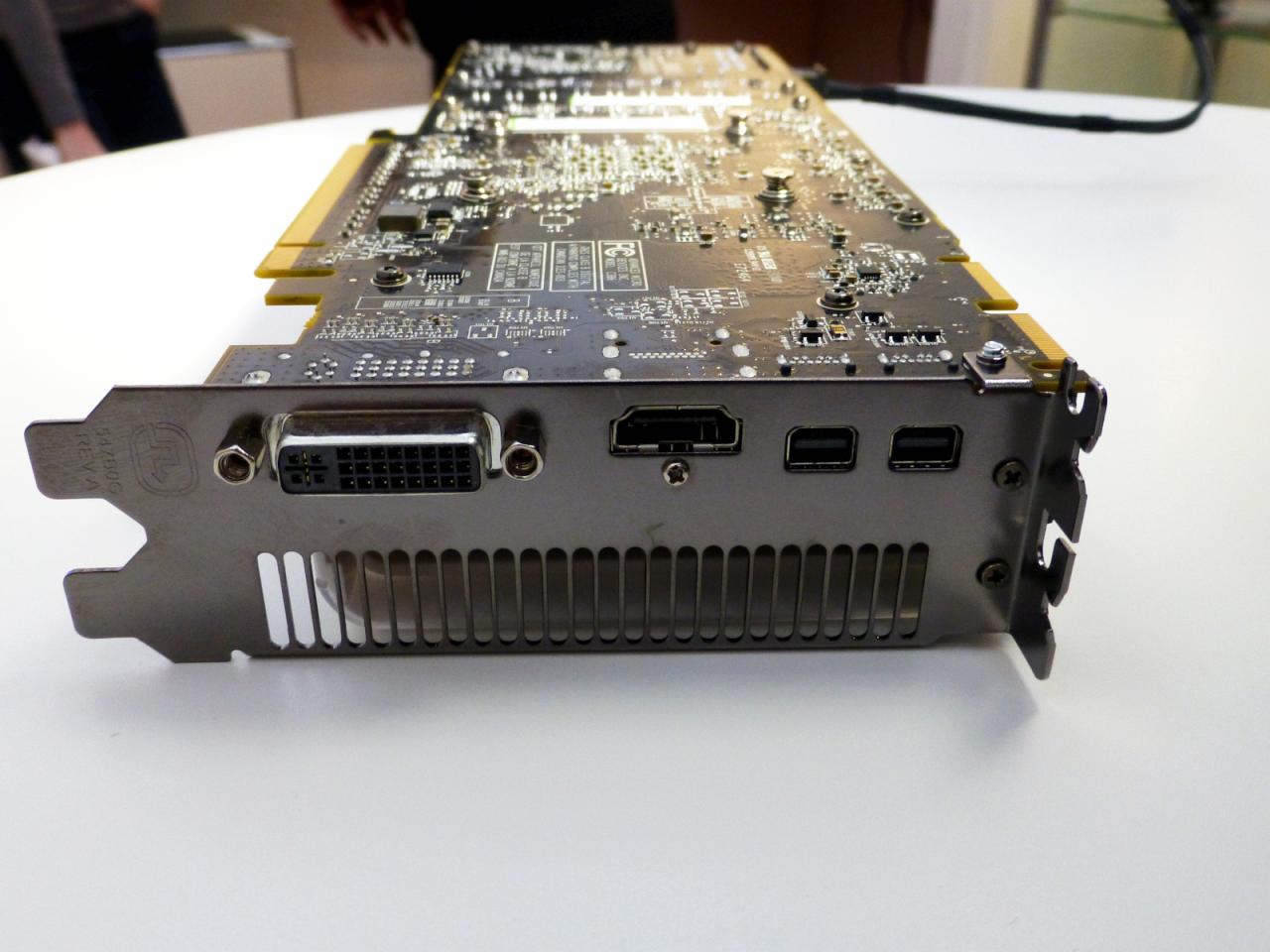 [04/03/2013] Sapphire Radeon HD 7950 Mac Edition: Erstmals auf der Cebit 2013 zu sehen (7)