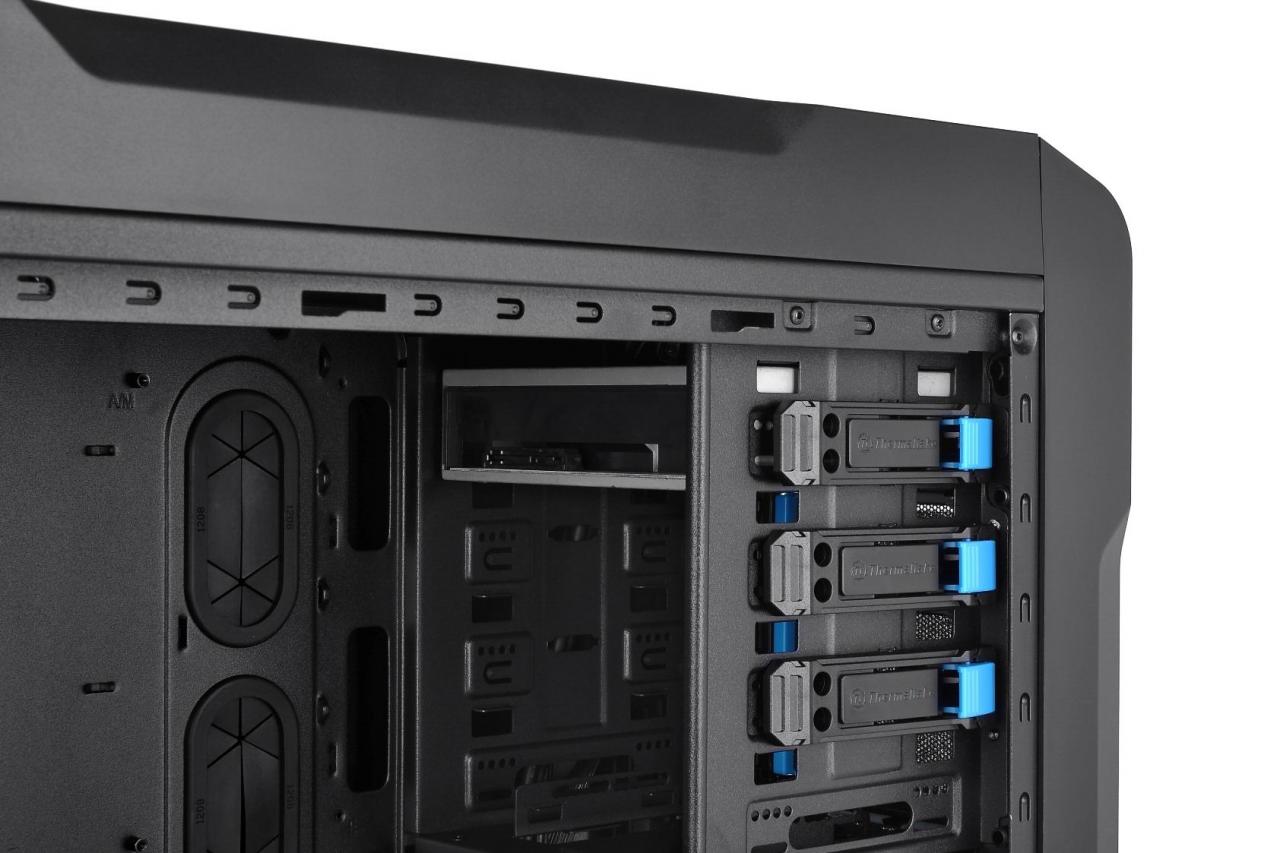 [14/03/2013] Thermaltake stellt neues Gehäuse Chaser A71 vor (3)