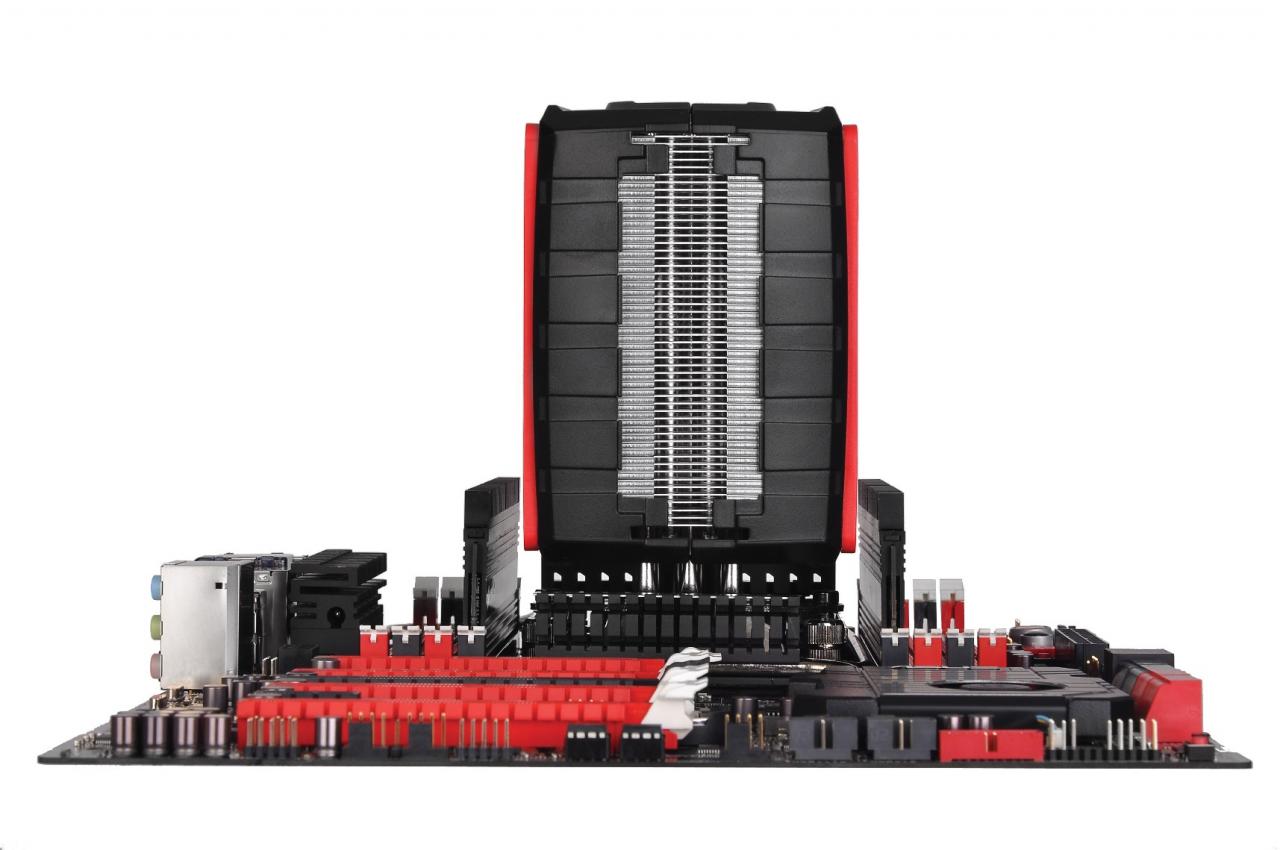 [08/03/2013] Thermaltake stellt neue Serie von CPU-Kühler vor (2)