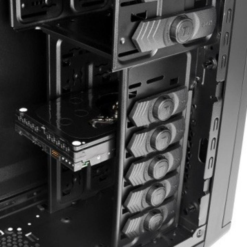 [01/03/2013] Thermaltake Urban S21 25 