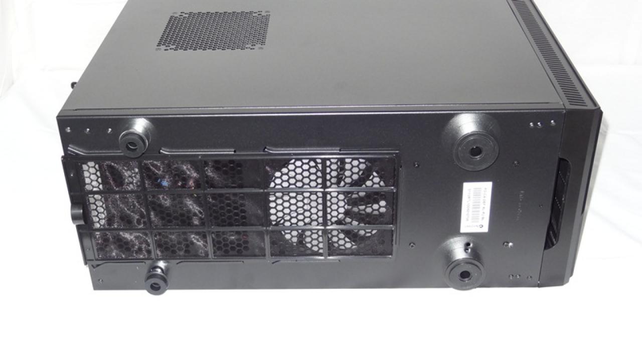 [10/03/2013] PCGHX-Gehäuse-Review: Fractal Design Define XL R2 im Test (7)
