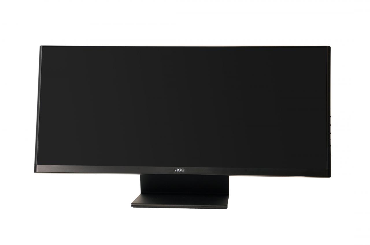 [26/03/2013] AOC stellt 21:9 Bildschirm mit 29 Zoll vor (7)
