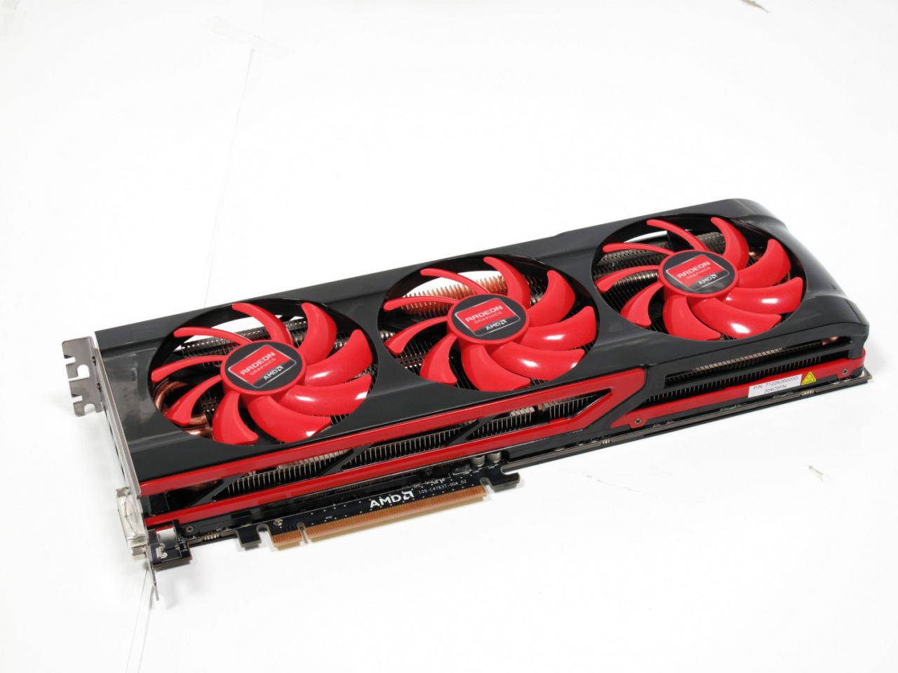 [22/04/2013] AMD Radeon HD 7990 (Malta) im PCGH-Test (4)