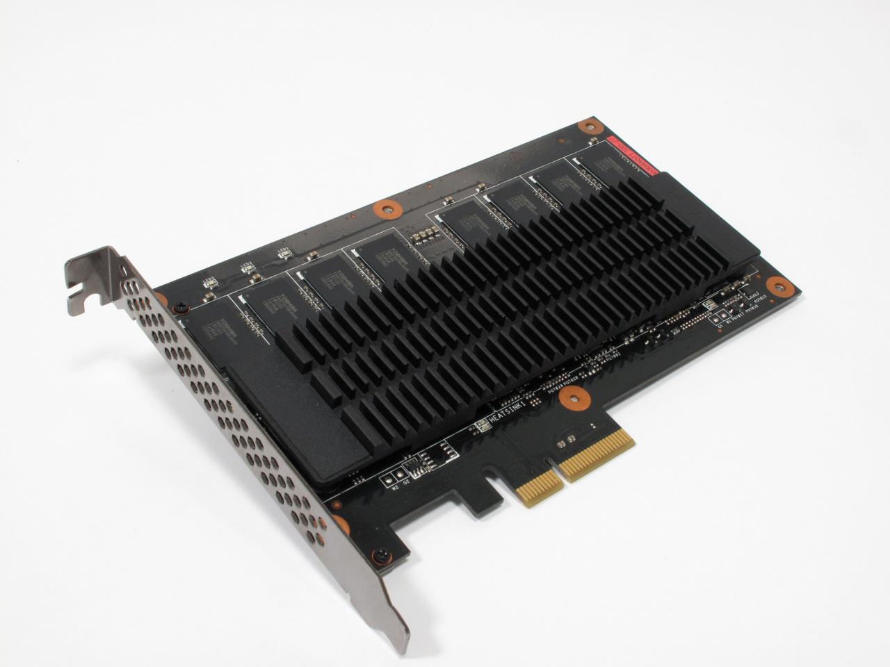 [26/04/2013] Asus ROG Raidr PCIe SSD 240GB 9 