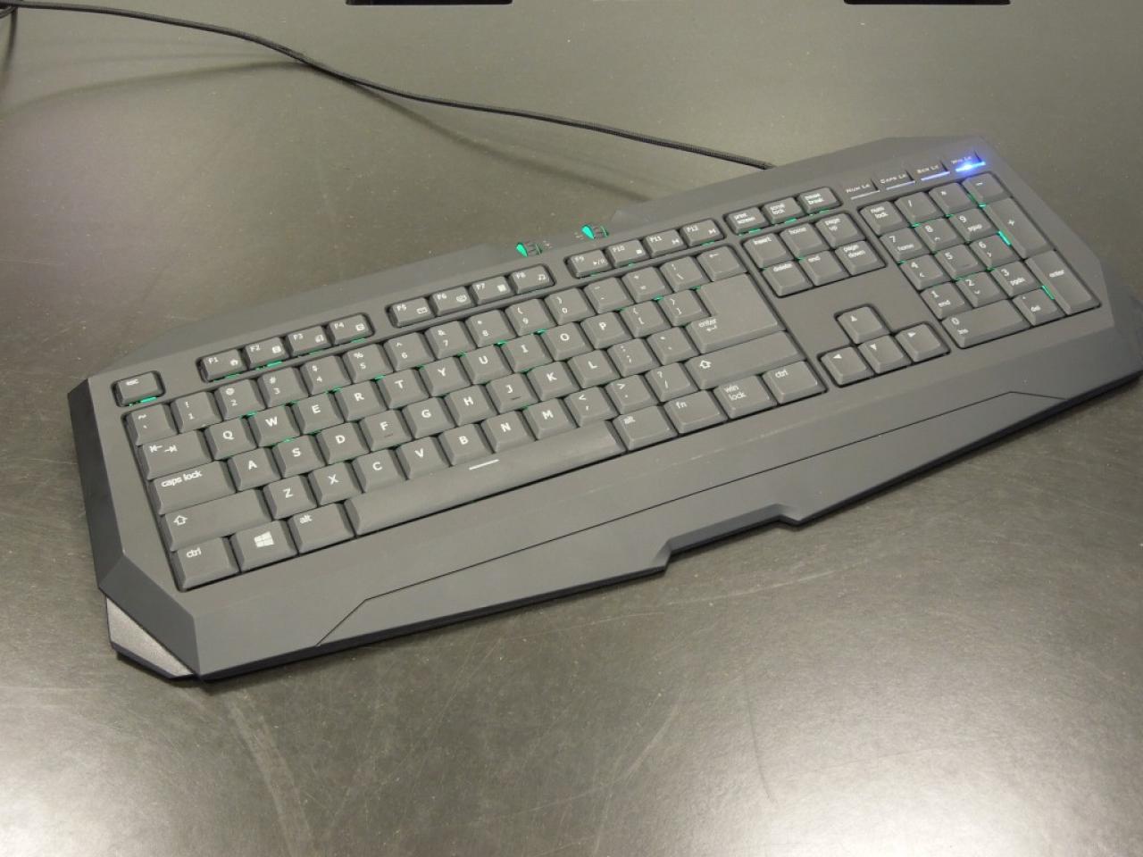 [12/04/2013] Gigabyte Aivia Force K7 mit flachen Tasten (11)