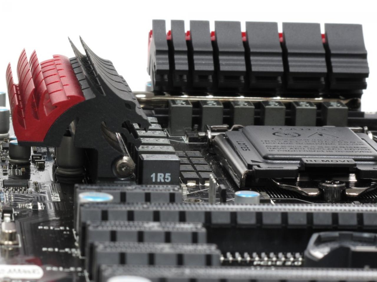 [08/04/2013] MSI Z77A GD65 Gaming 03