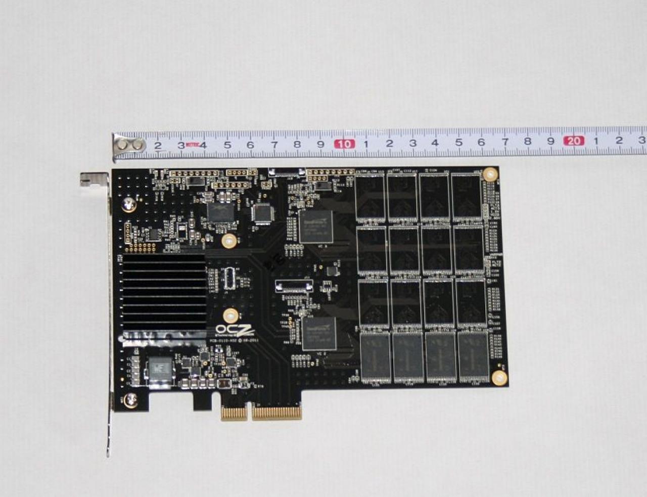 [24/04/2013] OCZ Revodrive 3 (Foto von XE85) (6)