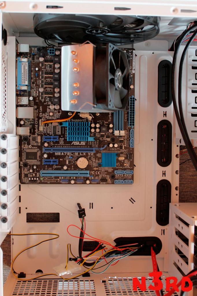 [26/04/2013] Bitfenix Survivor im Test (8)