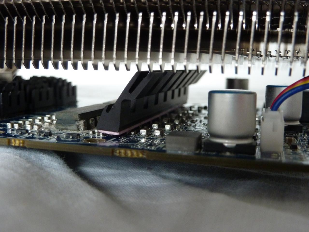 [15/04/2013] PCGHX-Review: Der Grafikkartenkühler Prolimatech MK-26 im Detail (3)