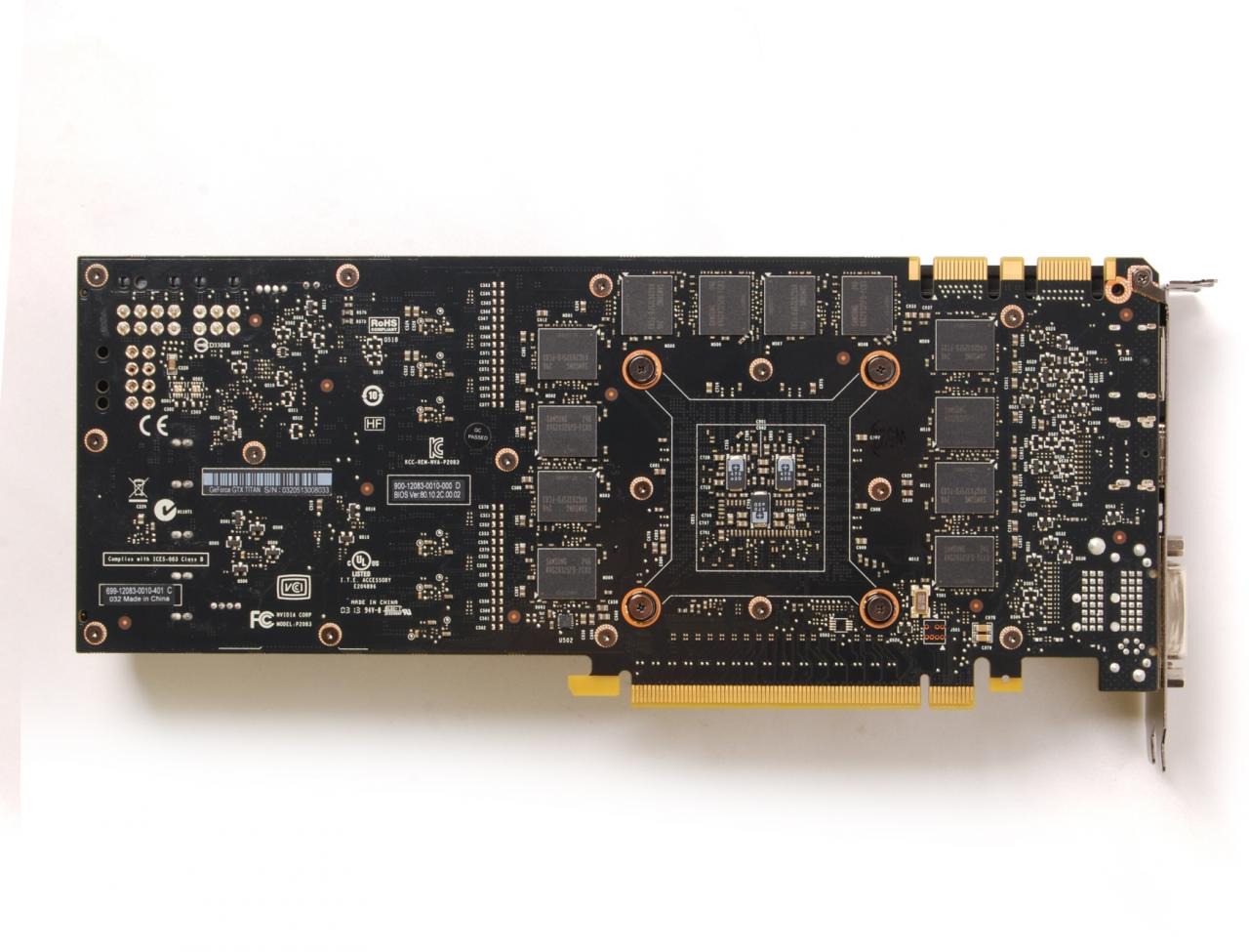 [30/04/2013] Geforce GTX Titan auf Steroide: Zotac AMP! mit 10-prozentiger Übertaktung. (4)