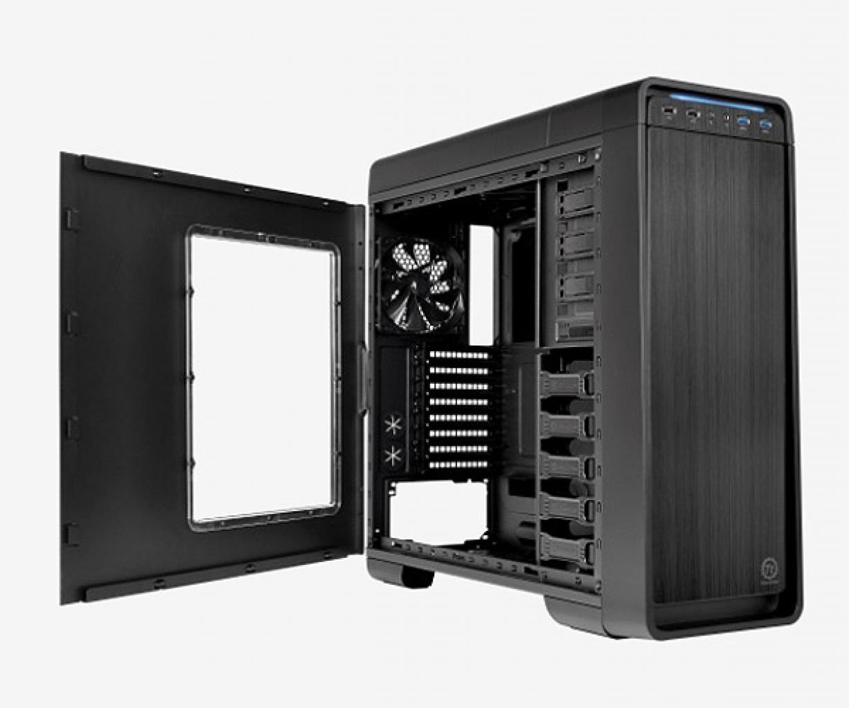 [03/04/2013] Thermaltake stellt das Urban S71 vor (2)