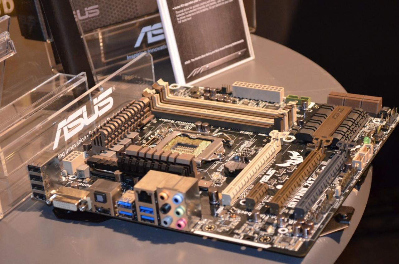 [15/05/2013] Asus Gryphon Z87 04