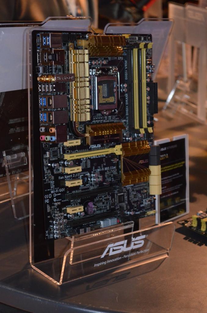 [15/05/2013] Asus Z87 Deluxe 04