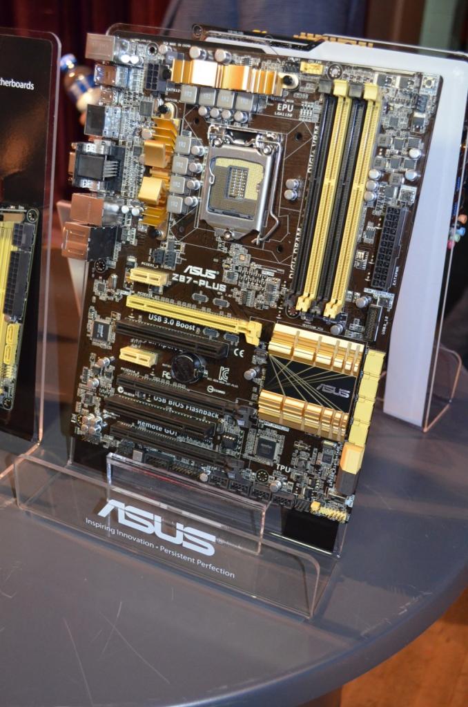 [15/05/2013] Asus Z87 Plus 02