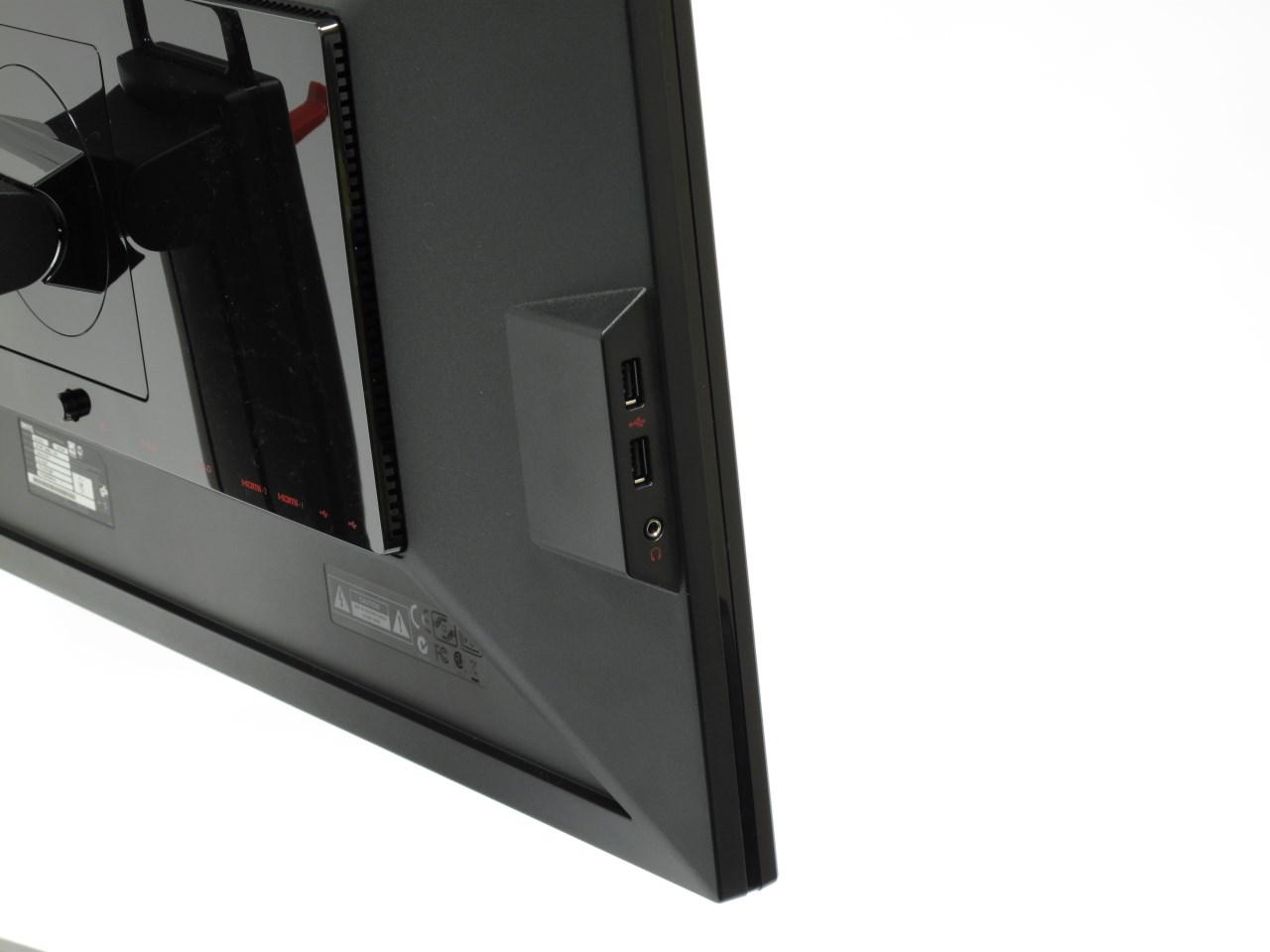 [08/05/2013] Benq XL2720T: Seitliche Anschlüsse