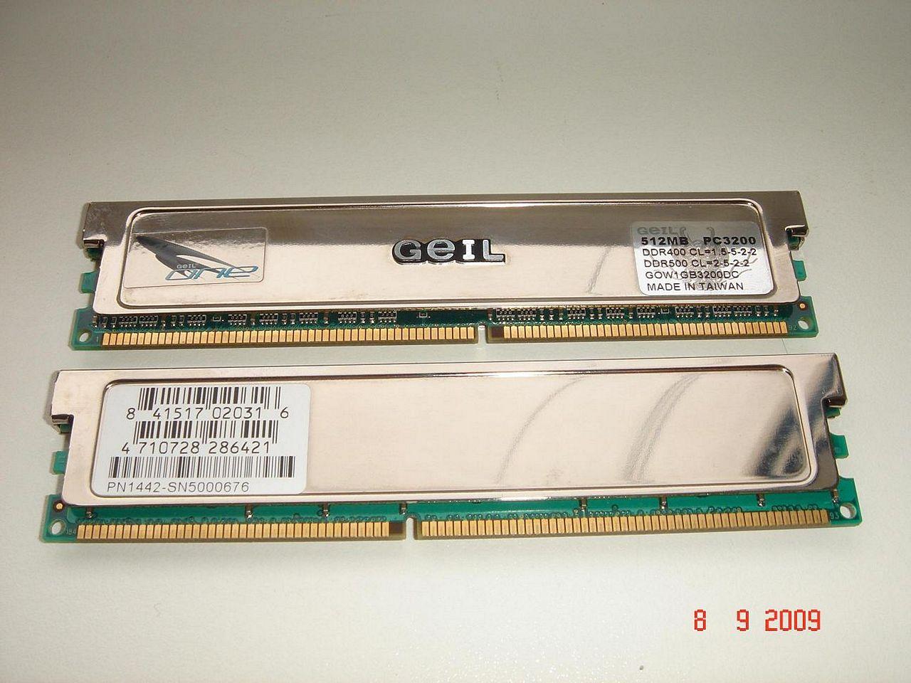 [14/05/2013] GEIL One GOW1GB3200DC