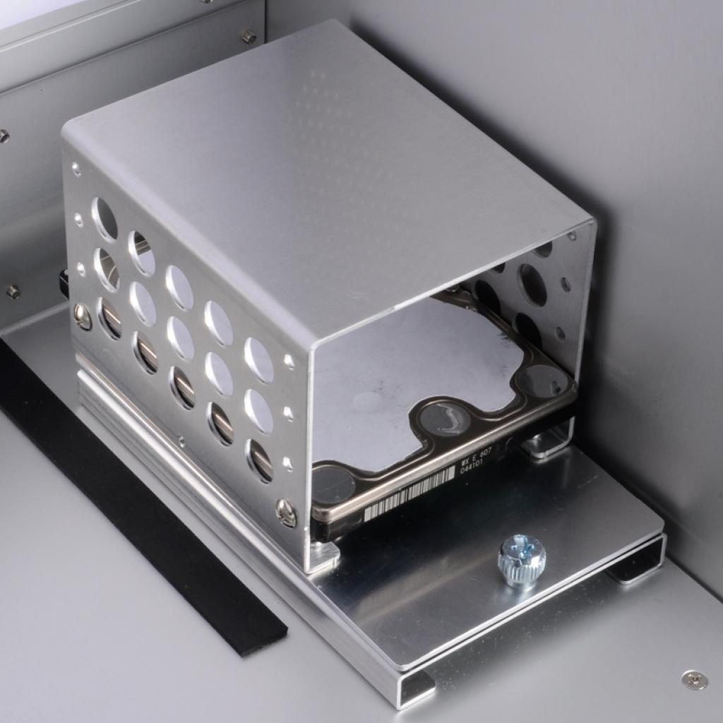 [14/05/2013] Lian Li PC-Q30 zeigt, was man hat: Besonders außergewöhnliches Gehäusedesign (11)