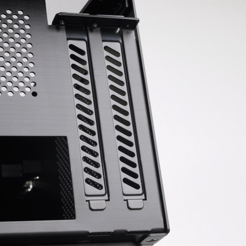 [14/05/2013] Lian Li PC-Q30 zeigt, was man hat: Besonders außergewöhnliches Gehäusedesign (15)