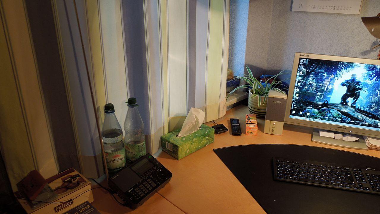 [31/05/2013] Update vom 02.06. mit neuen Schreibtischen (26)