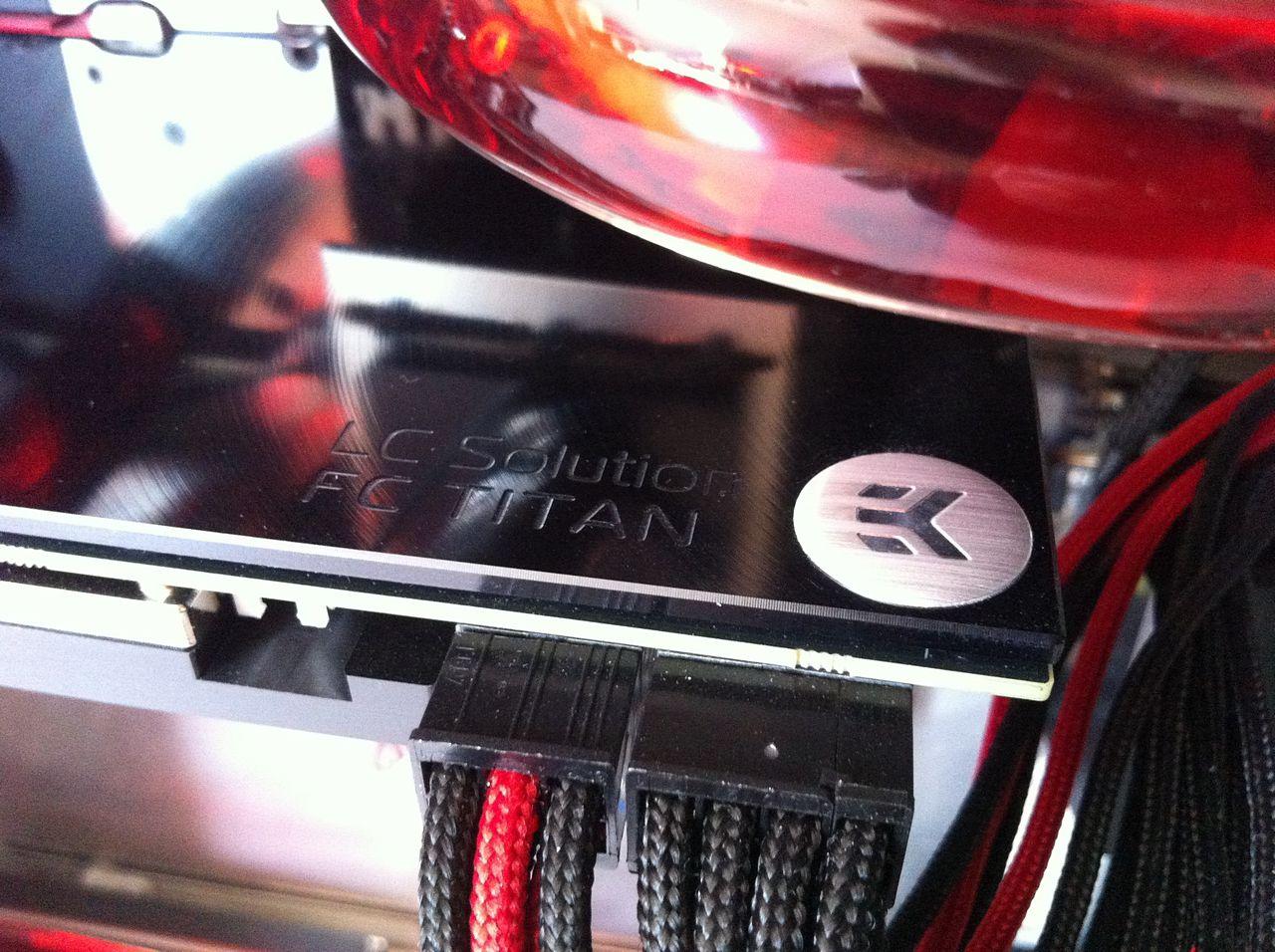 [24/05/2013] Update vom 26.05. mit neuen Wakü-Bildern der PCGHX-Community (37)