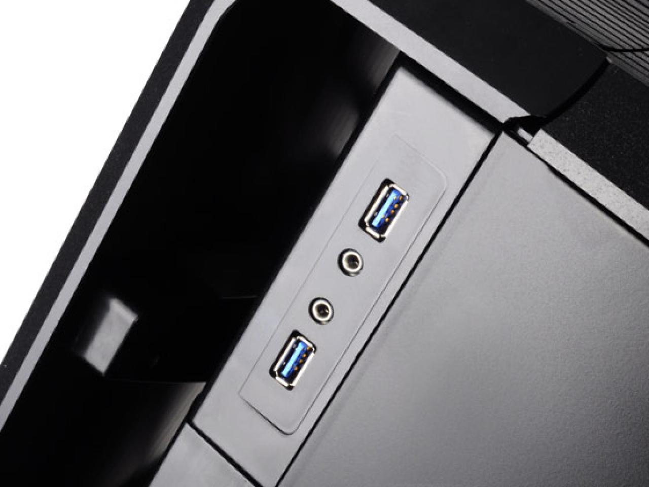 [10/05/2013] Silverstone kündigt neuen Big-Tower an: Der Raven RV04 vorgestellt (5)