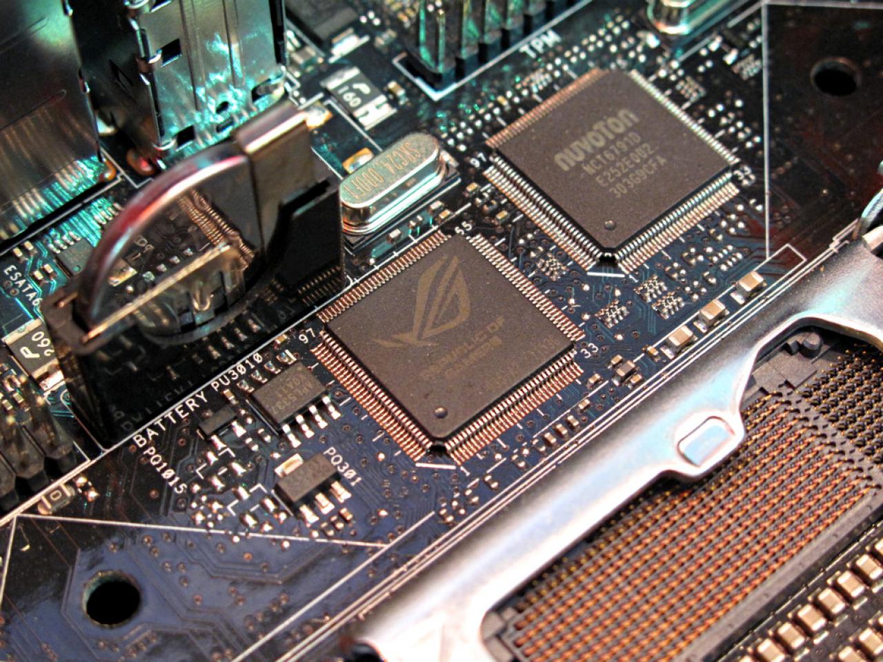 [04/06/2013] Asus ROG Maximus VI Impact (7)
