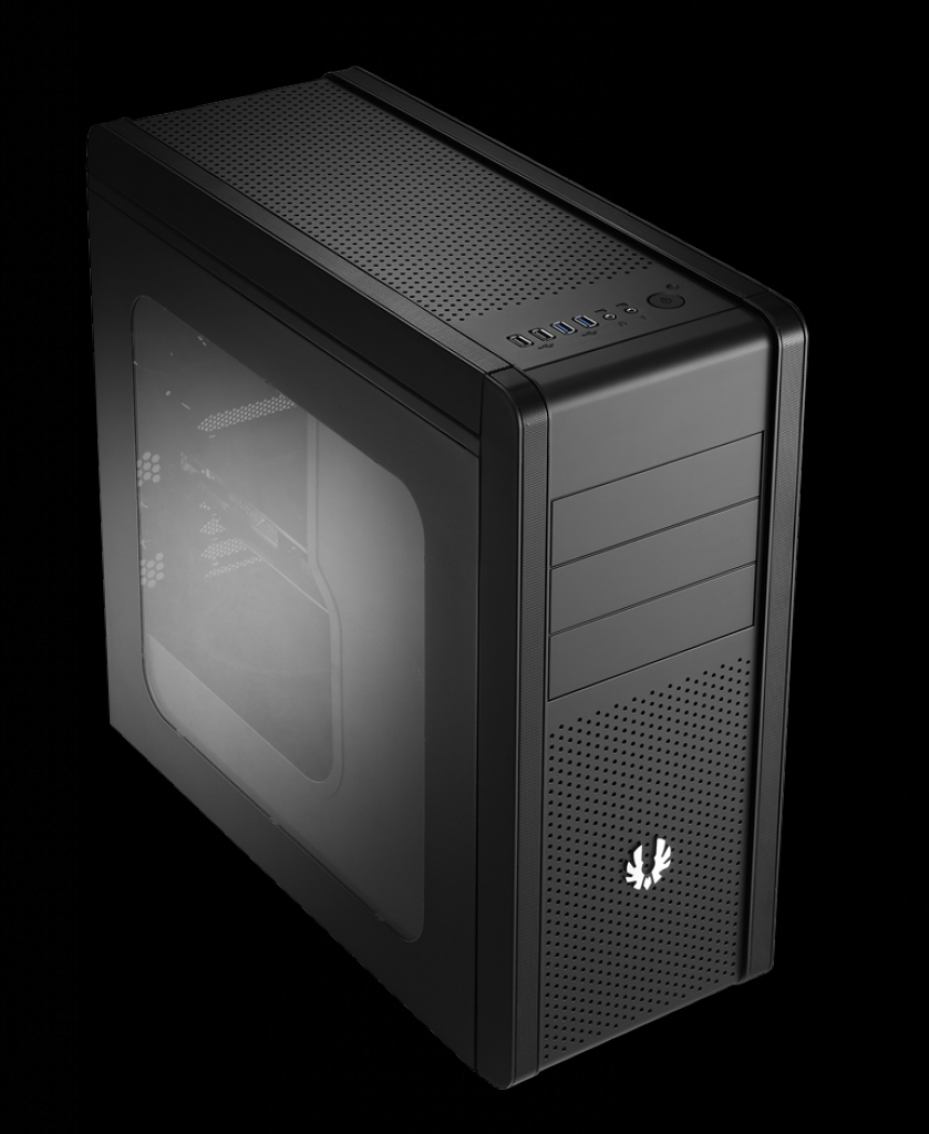 [27/06/2013] Bitfenix zeigt das Midi-Gehäuse Ronin (1)